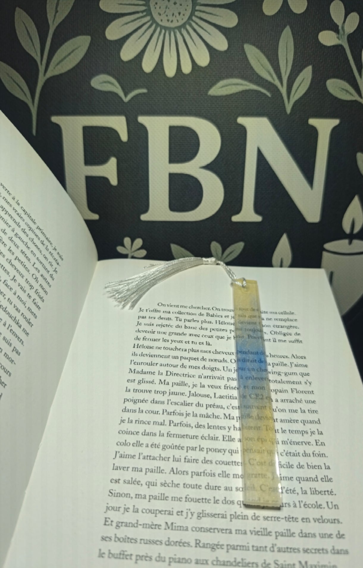 Marque pages artisanale en résine n°14