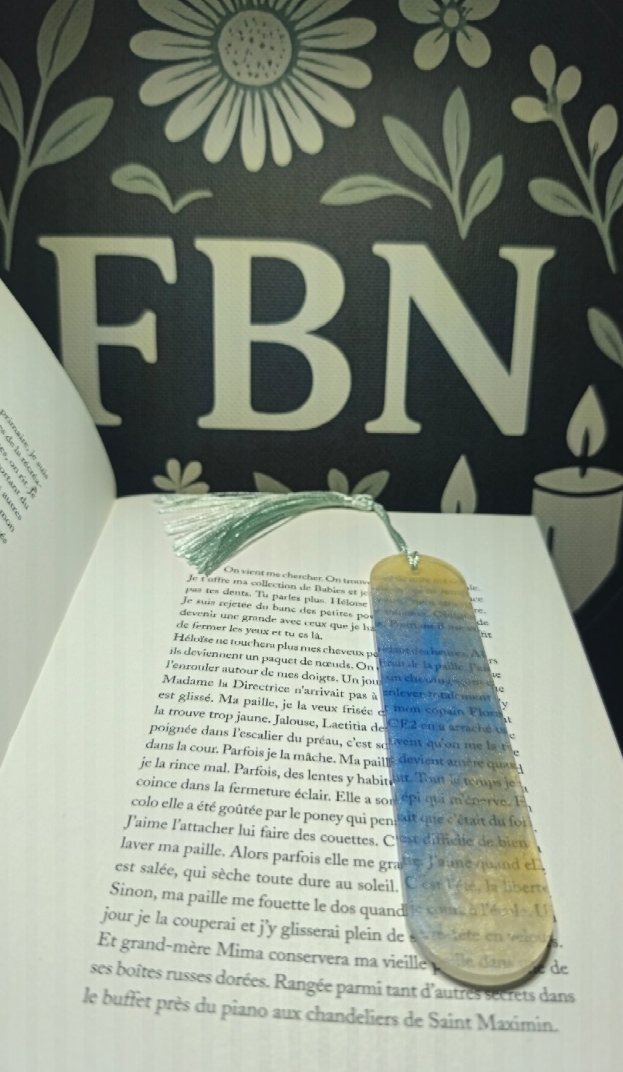 Marque pages artisanale en résine n°17