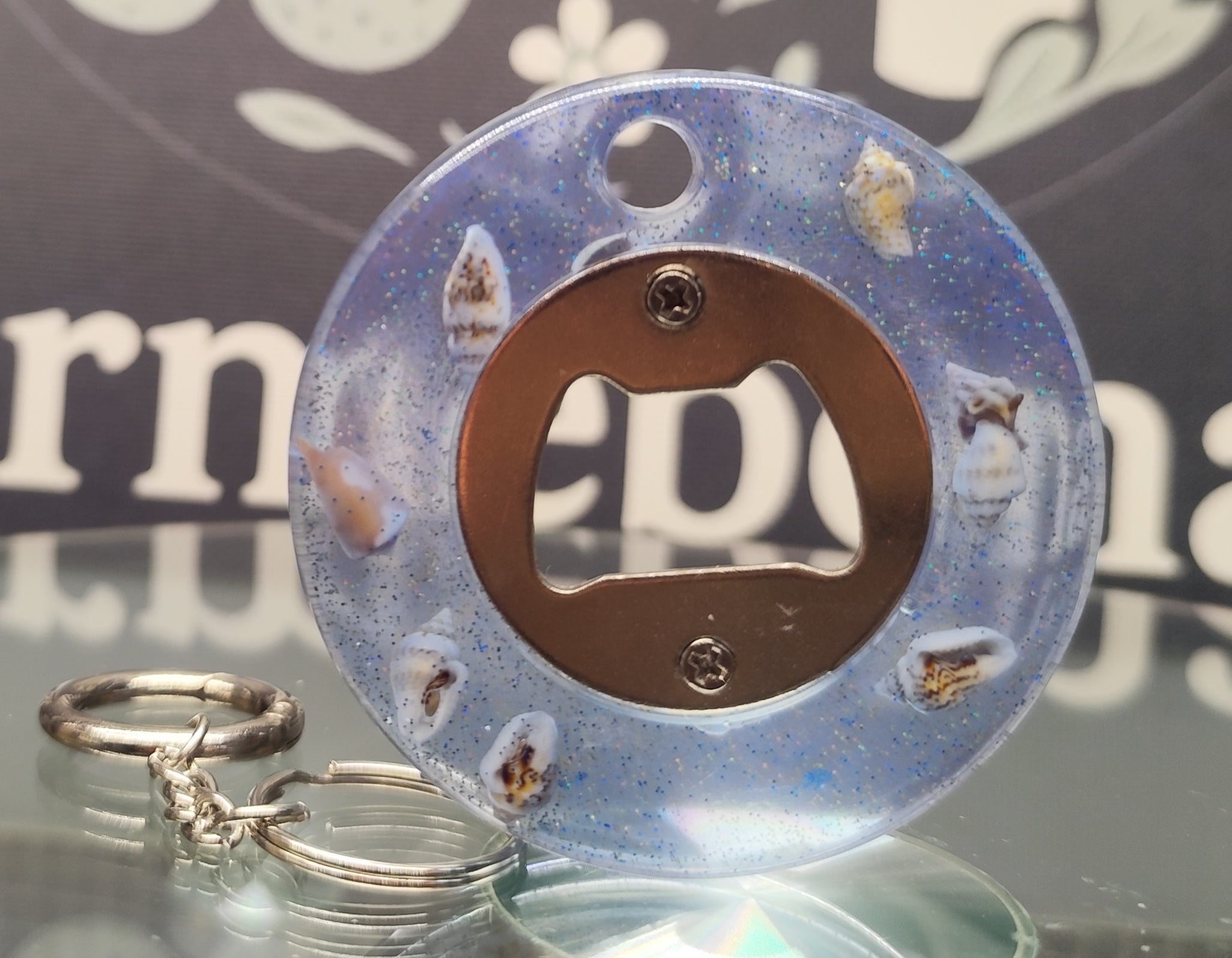 Décapsuleur en résine n°3