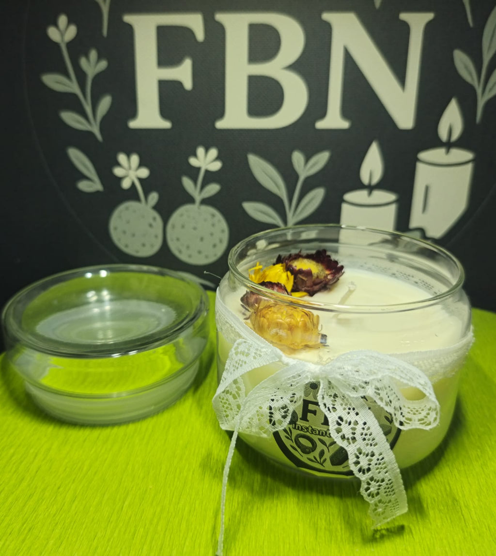 Bougie cire colza aux fleurs séchées - Bois de santal