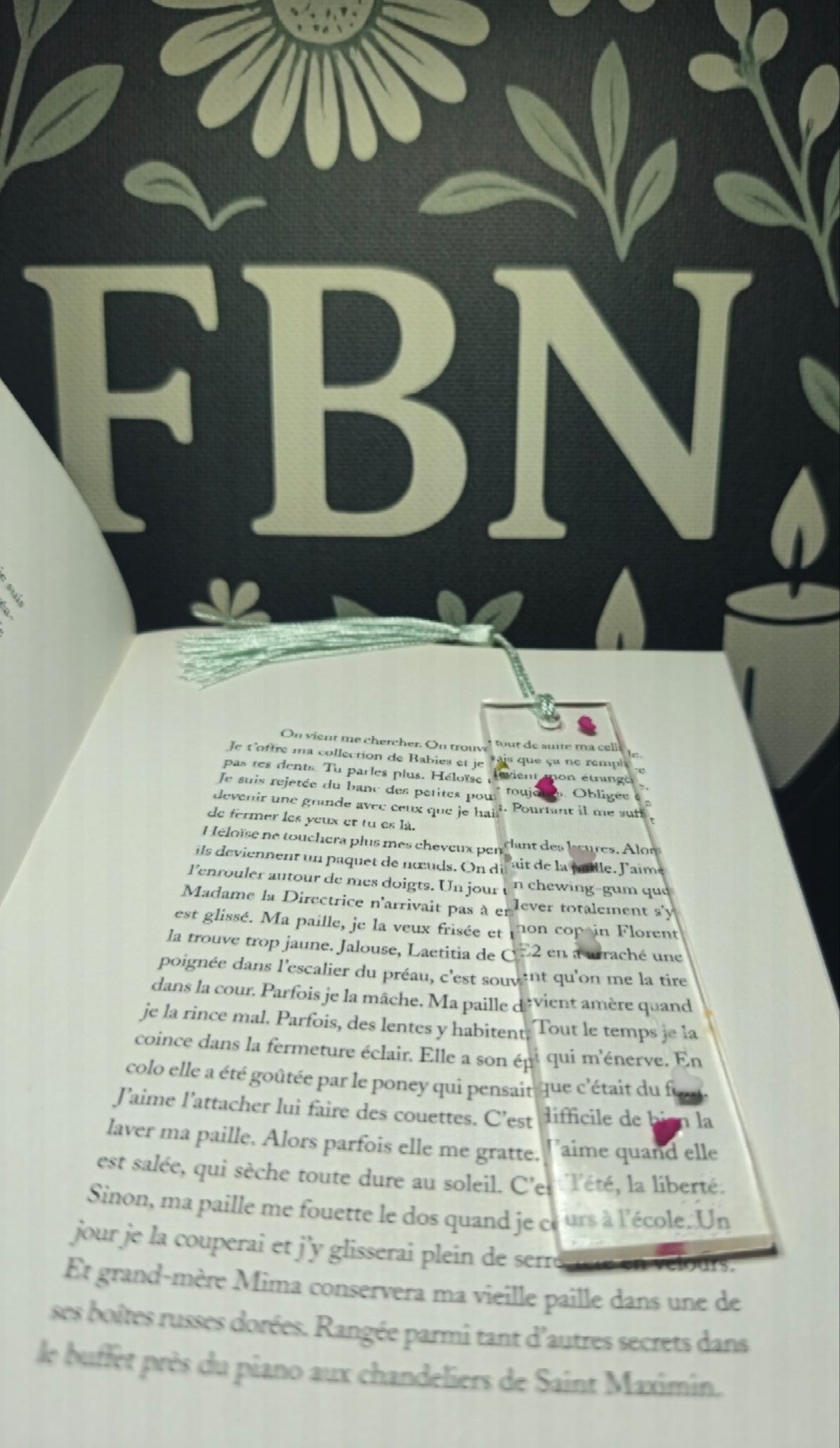 Marque pages artisanale en résine n°18