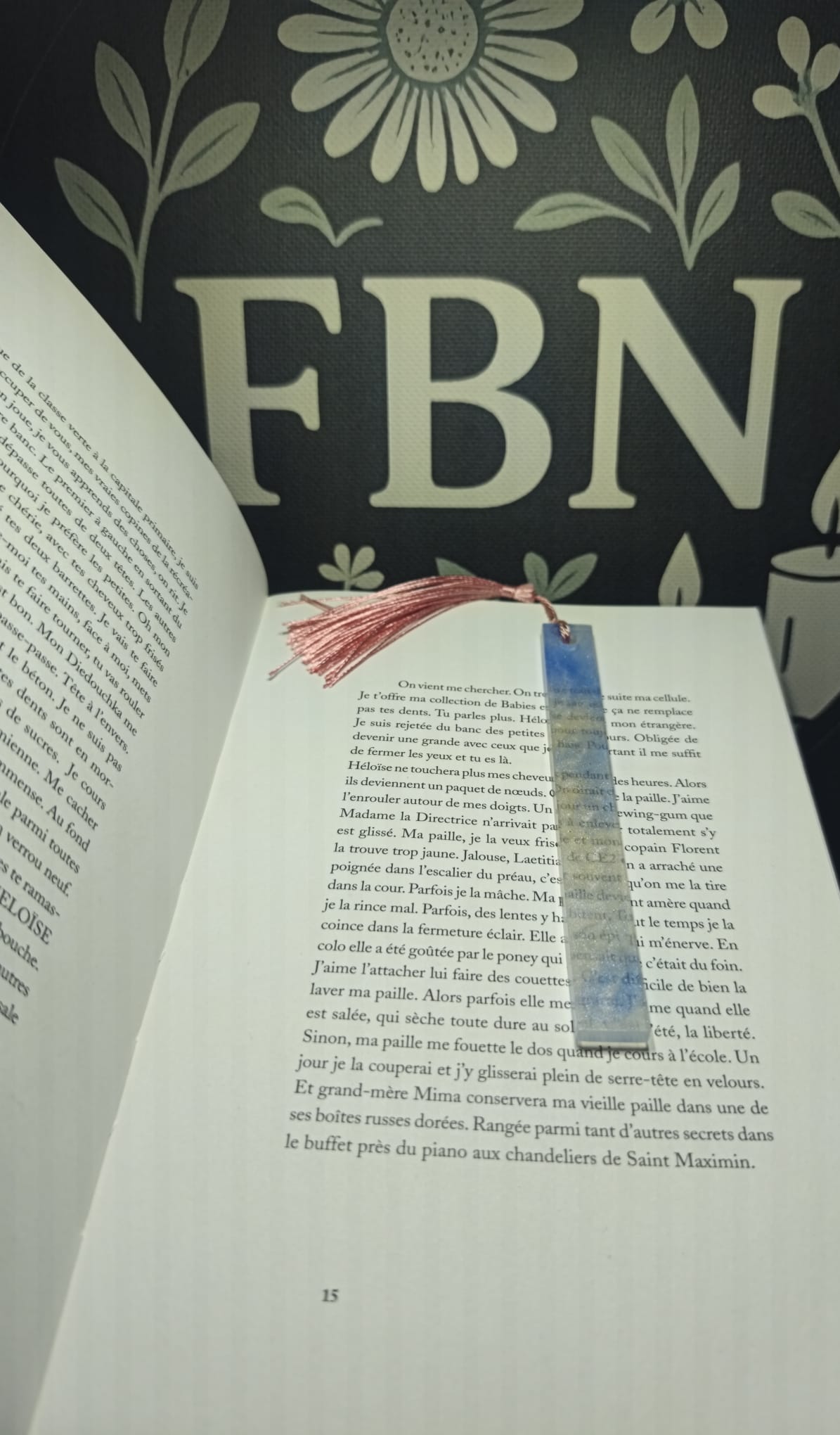 Marque pages artisanale en résine 26