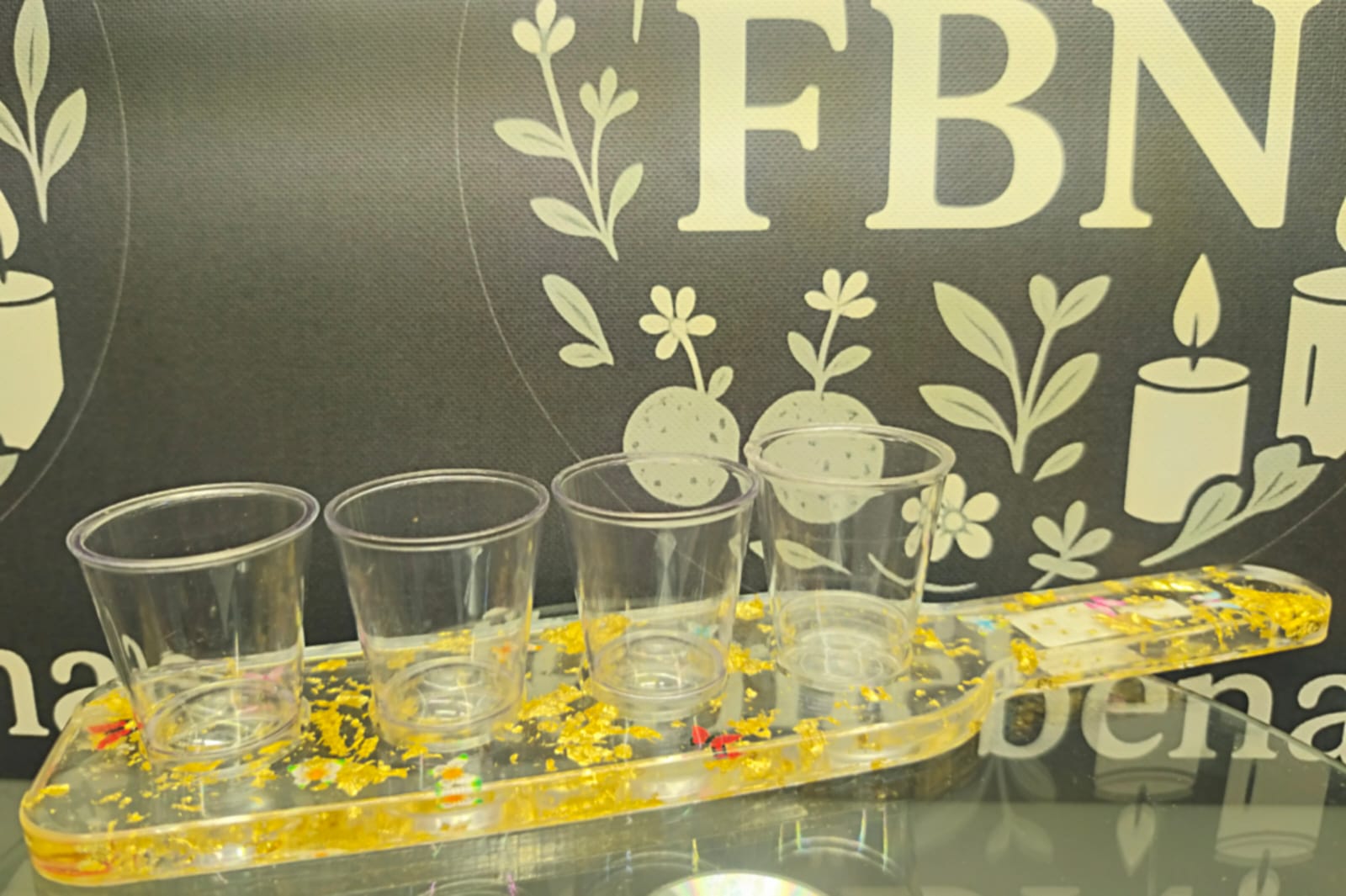 Création artisanale - Plateau repose verres 5 (verres non fournis)