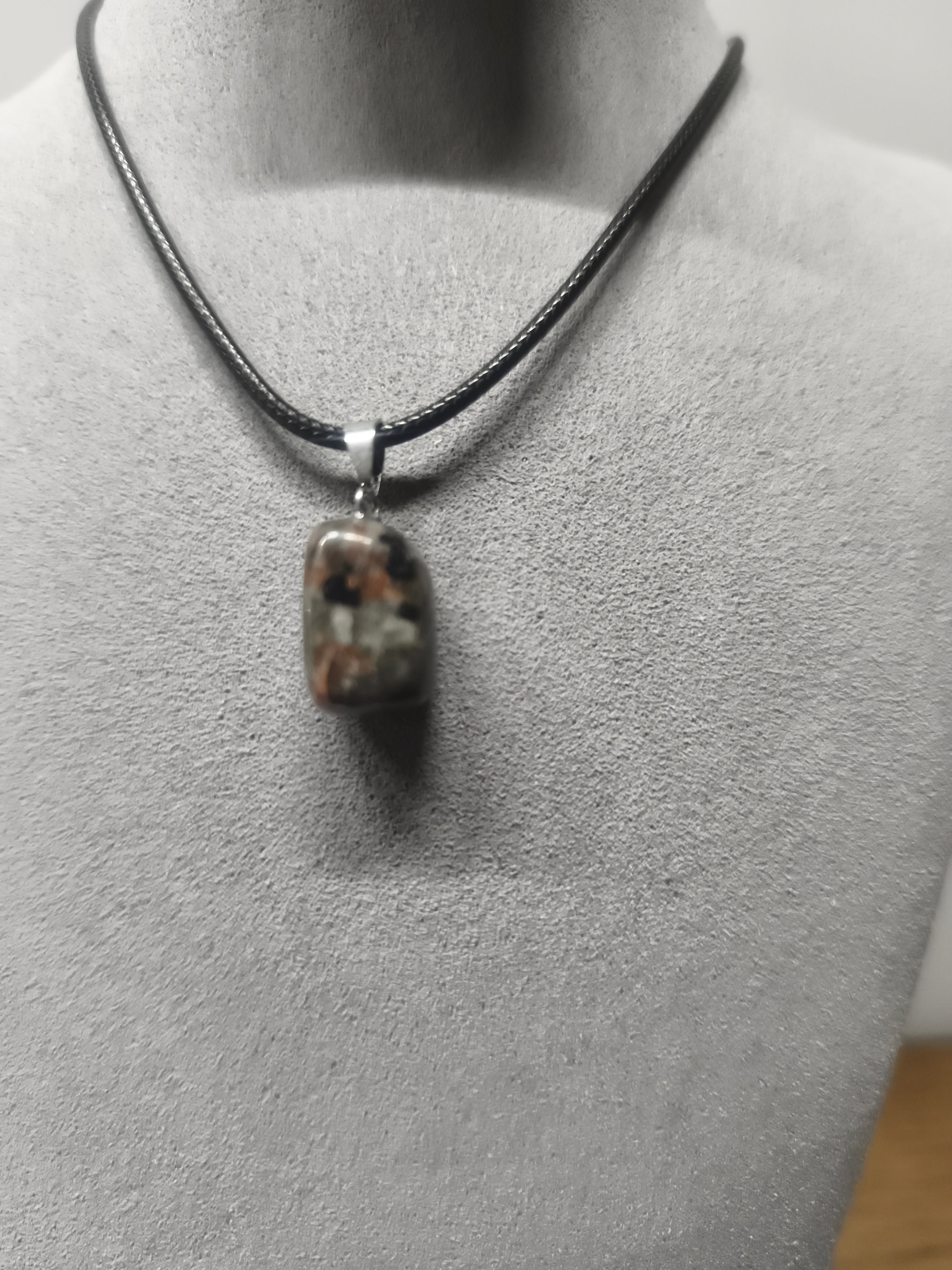 Pendentif Pierre - Chakra 43